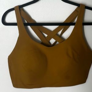 38DD New Lululemon Sports Bra Workout Bra in Butternut Brown